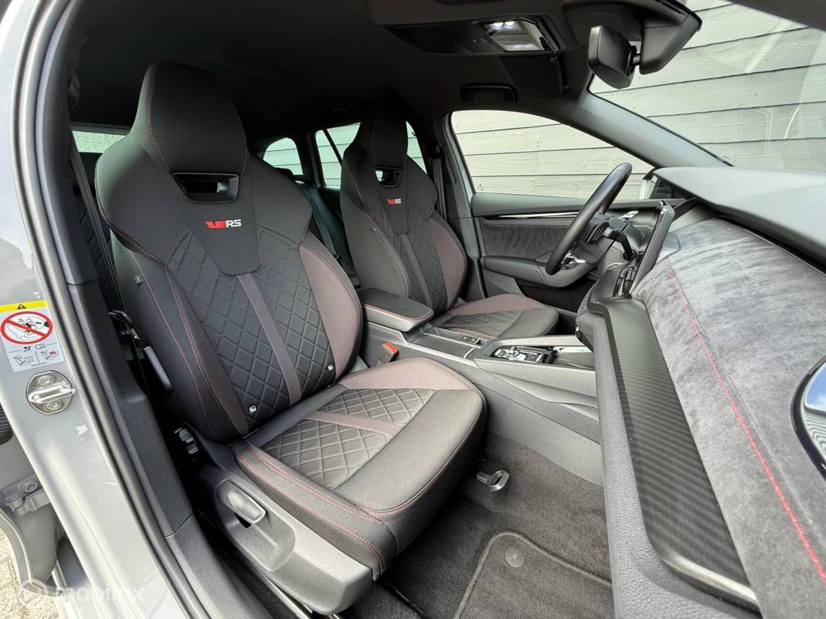 Škoda Octavia Skoda Octavia 2.0 TSI RS 245 Viritual/Carplay/LED/Winterpakket