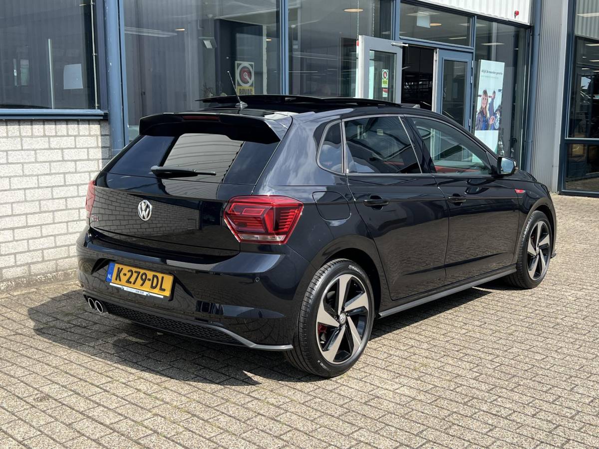 Volkswagen Polo Volkswagen Polo 2.0 TSI GTI DSG / Panoramadak / 17″ velgen / Virtual cockpit / Apple carplay
