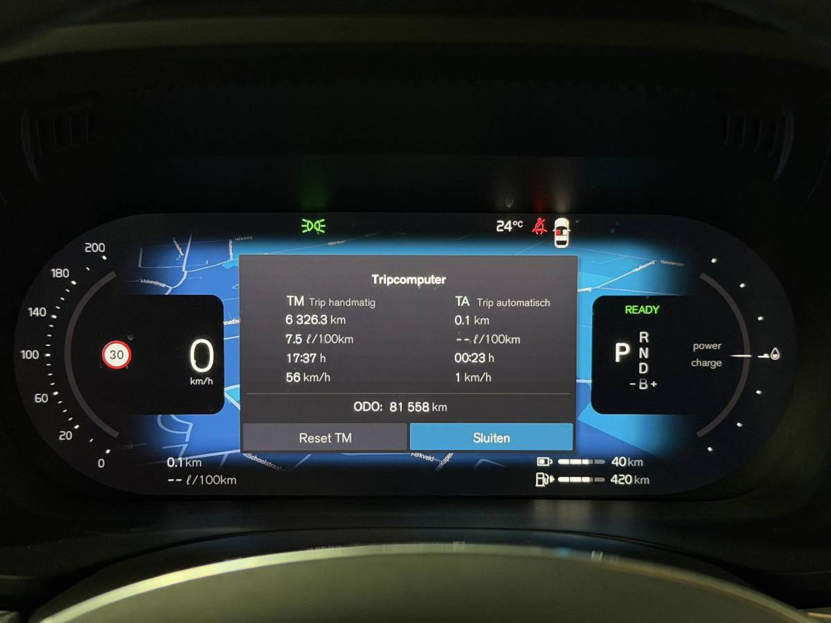 Volvo XC60 Volvo XC60 2.0 T6 Plug-in hybrid AWD Plus Dark Long Range | Open dak | Adapt. cruise | Harman/Kardon | Stuur-/Stoelverwarming | 360 Camera | Google | Keyless | Memory