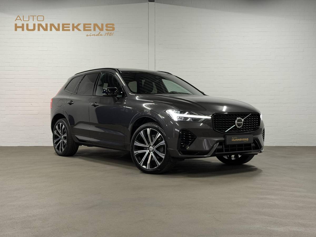 Volvo XC60 Volvo XC60 2.0 T6 Plug-in hybrid AWD Plus Dark Long Range | Open dak | Adapt. cruise | Harman/Kardon | Stuur-/Stoelverwarming | 360 Camera | Google | Keyless | Memory
