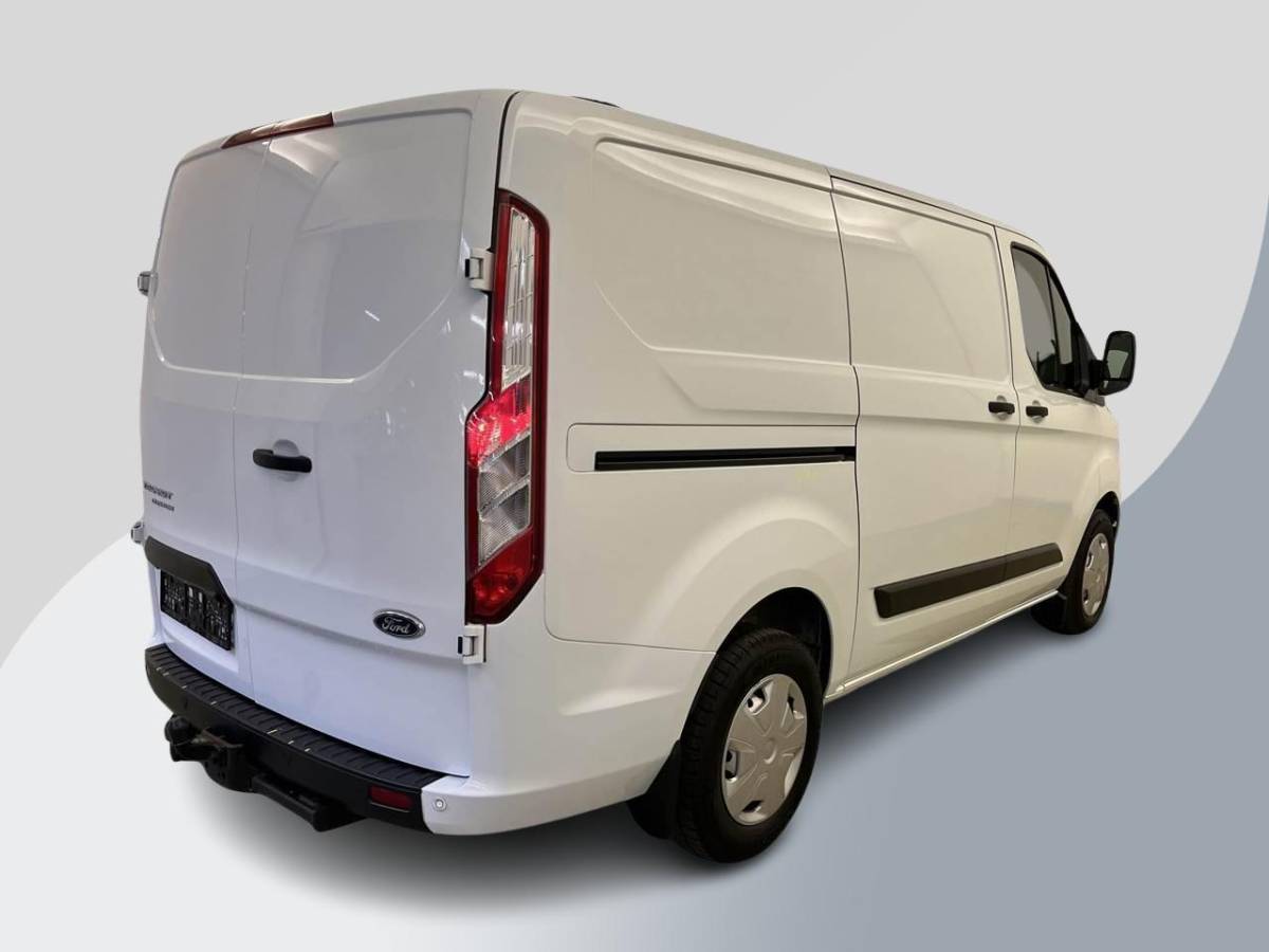 Ford Transit Custom Ford Transit Custom 300 2.0 TDCI L1H1 Trend Navigatie | Trekhaak | Betimmerde Laadruimte |