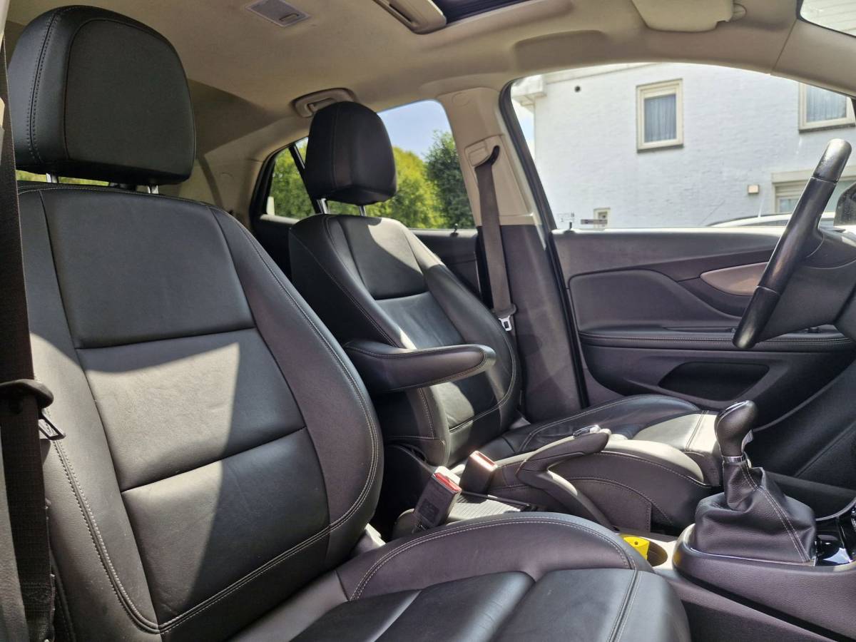 Opel Mokka X Opel Mokka X 1.4 Turbo Innovation Sunroof | Trekhaak | Parkeer Camera | Park. Sens. V + A| Stuur- en Stoelverwarming | Navigatiesy