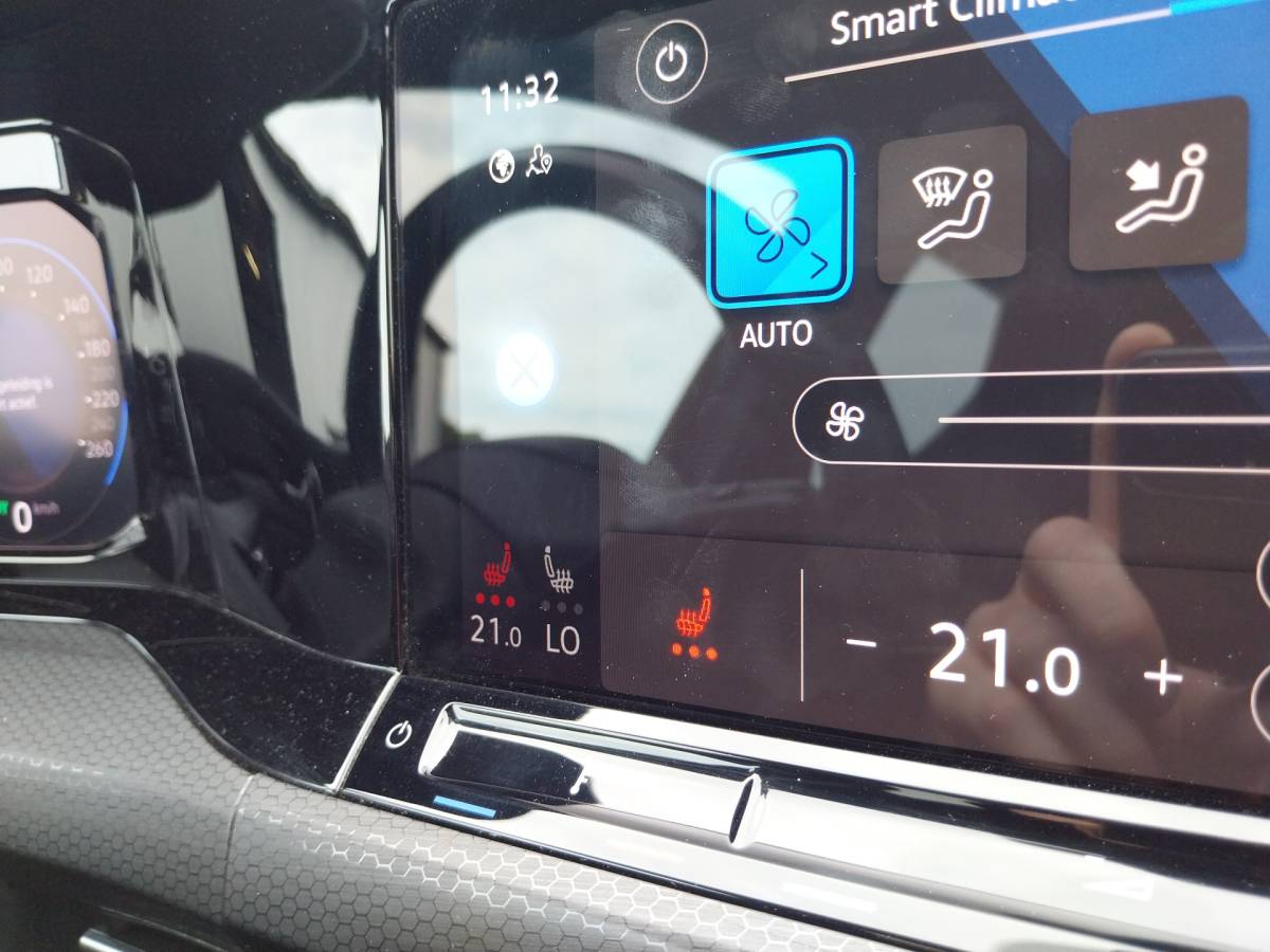 Volkswagen Golf Volkswagen Golf 1.4 eHybrid GTE VIRTUAL COCKPIT ADAPT CRUISE LED NAVI ECC AFNB TREKHAAK