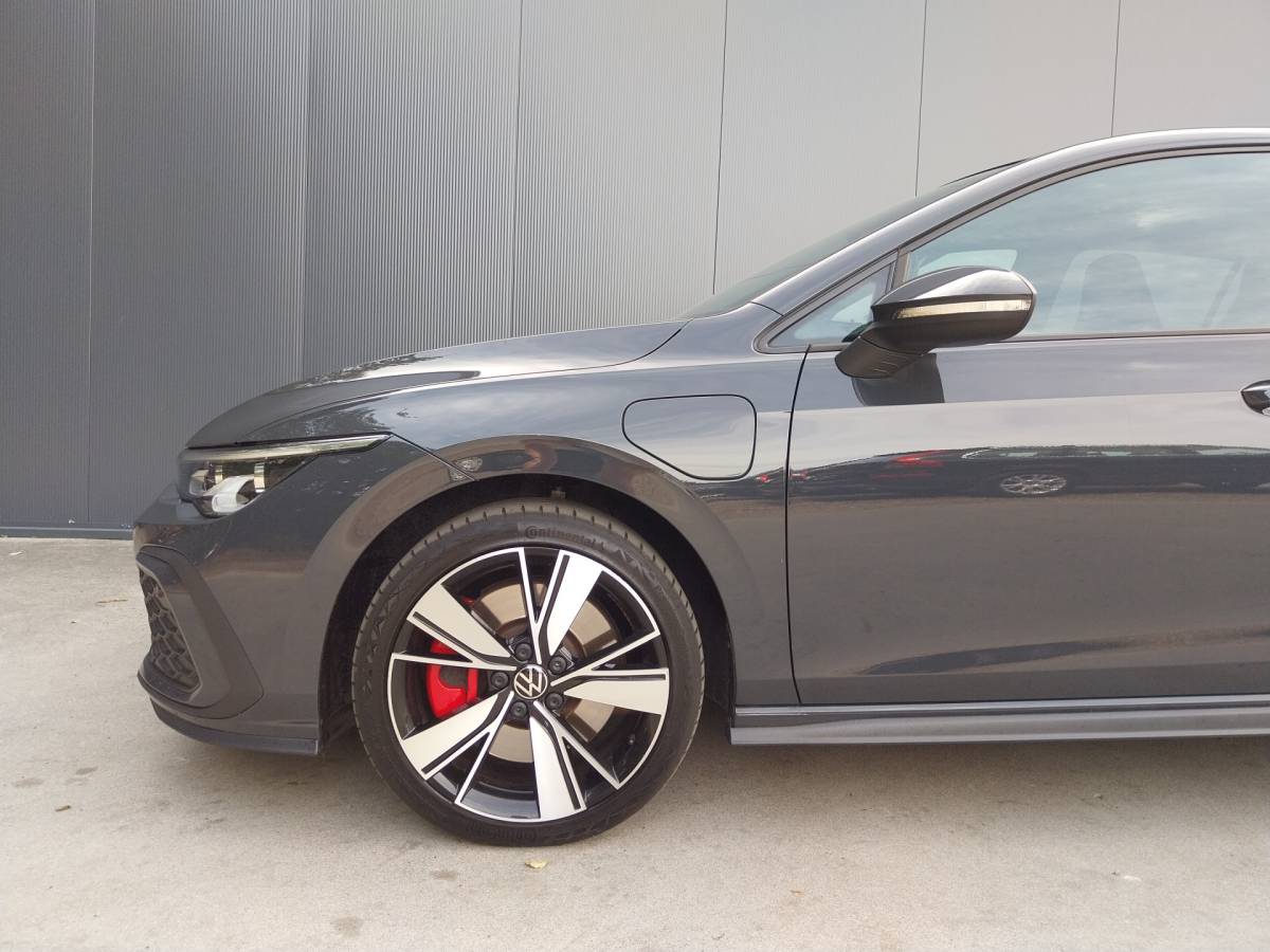 Volkswagen Golf Volkswagen Golf 1.4 eHybrid GTE VIRTUAL COCKPIT ADAPT CRUISE LED NAVI ECC AFNB TREKHAAK