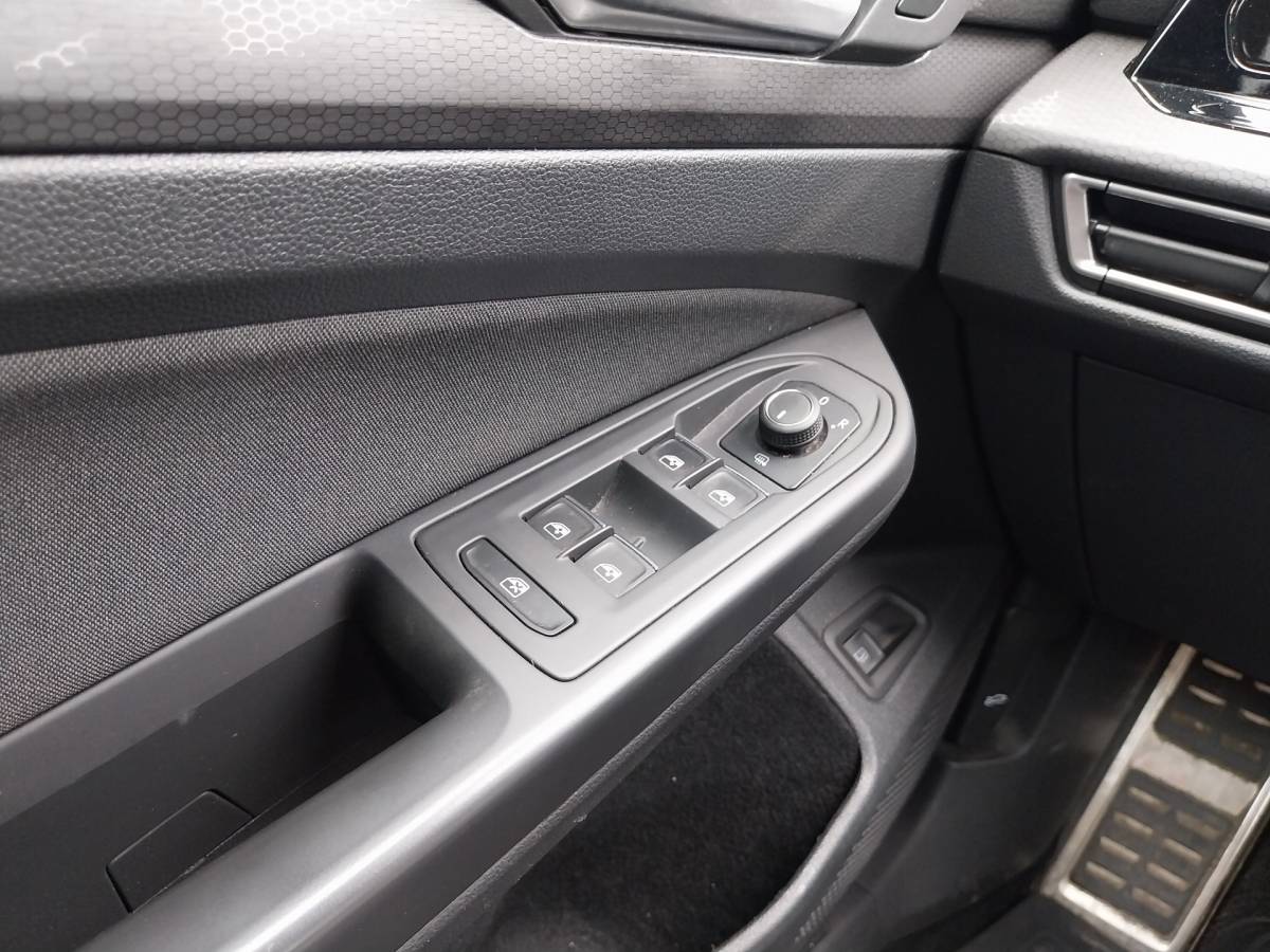 Volkswagen Golf Volkswagen Golf 1.4 eHybrid GTE VIRTUAL COCKPIT ADAPT CRUISE LED NAVI ECC AFNB TREKHAAK