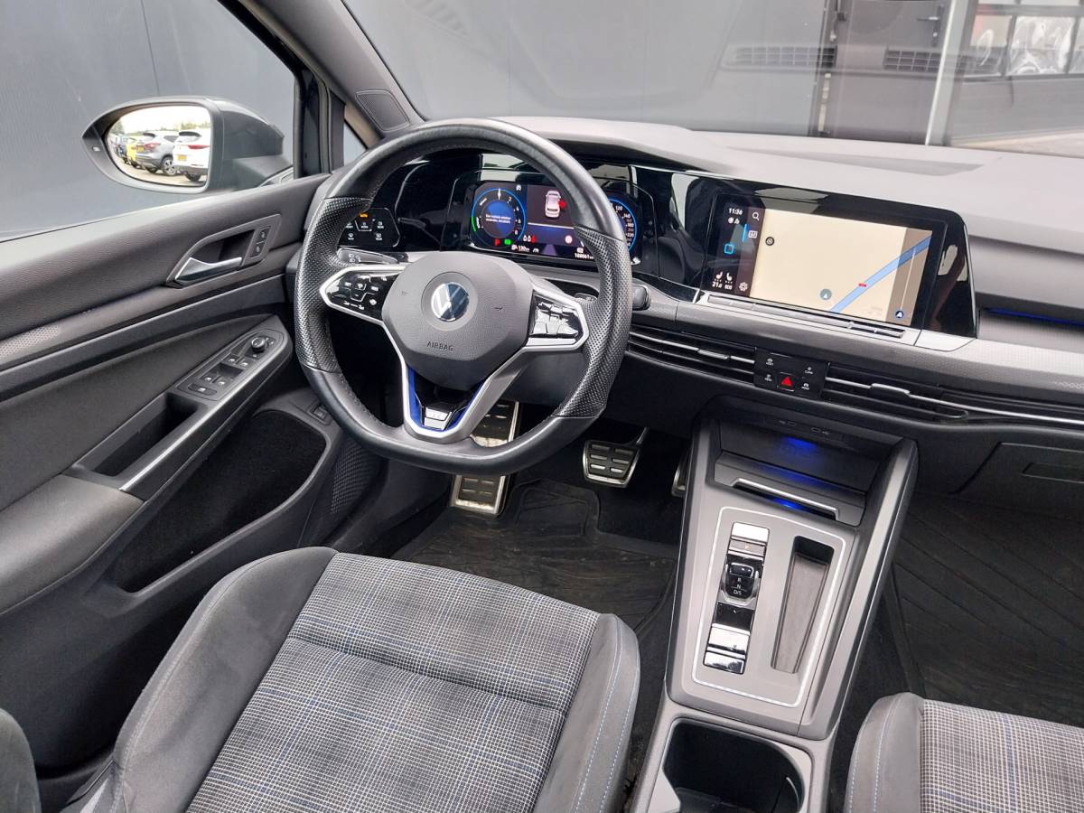 Volkswagen Golf Volkswagen Golf 1.4 eHybrid GTE VIRTUAL COCKPIT ADAPT CRUISE LED NAVI ECC AFNB TREKHAAK