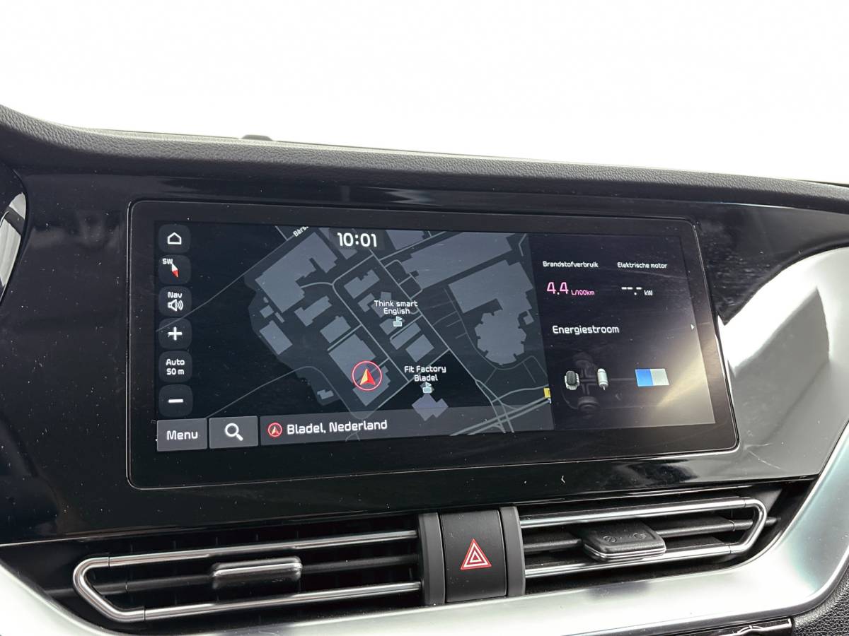 Kia Niro Kia Niro – 1.6 GDi Hybrid DynamicLine // TREKHAAK // CAMERA //