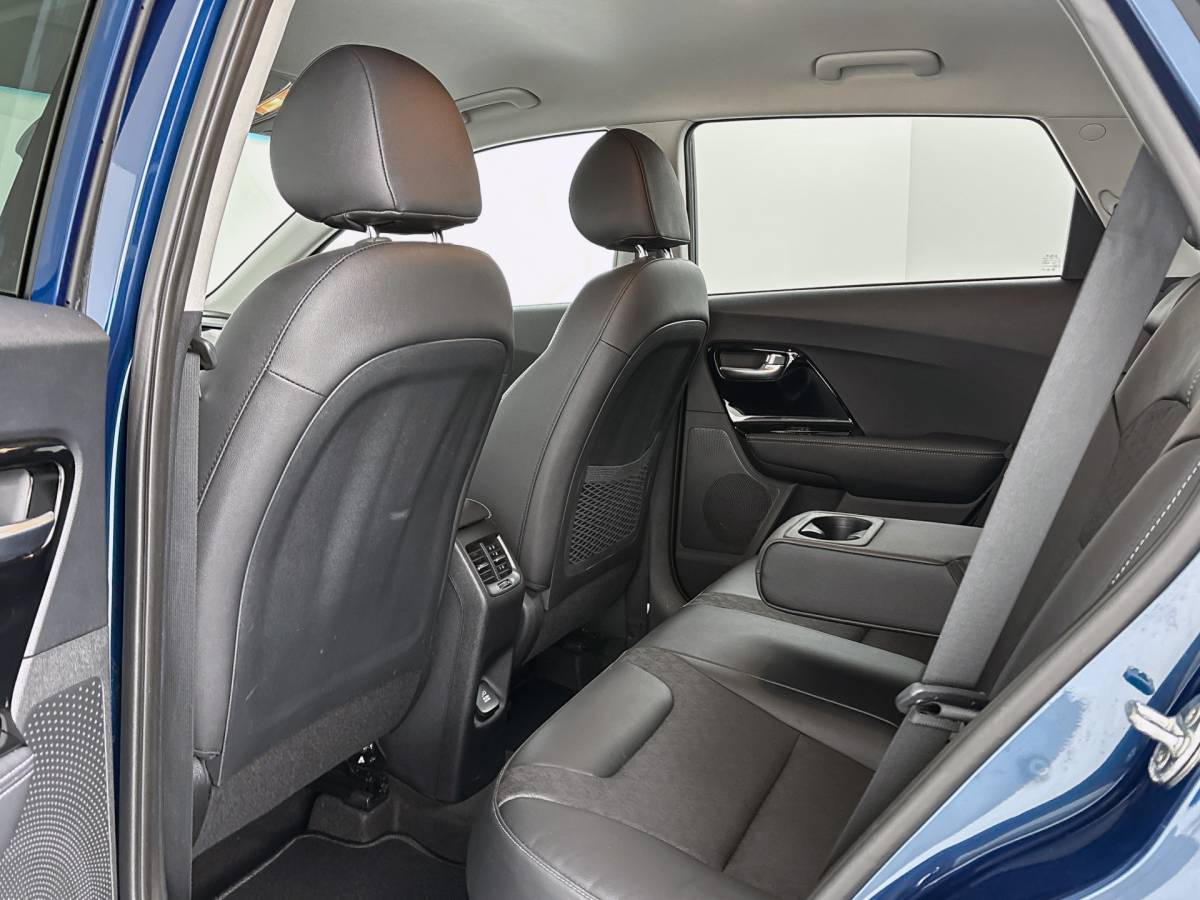Kia Niro Kia Niro – 1.6 GDi Hybrid DynamicLine // TREKHAAK // CAMERA //