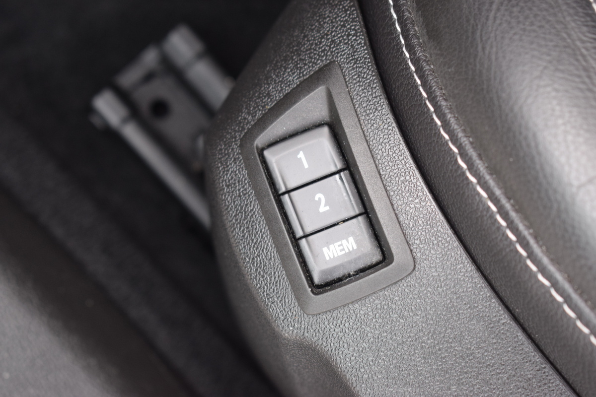 Opel Insignia Opel Insignia 2.8 Turbo 325pk OPC Automaat 4×4 Bi-Xenon | Recaro Sportstoelen | Zwart Leder | Schuif/Kanteldak | Infinity Audio