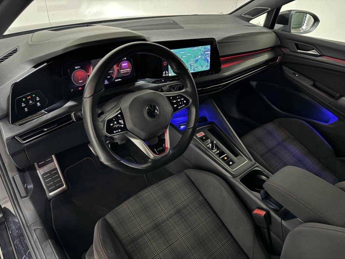 Volkswagen Golf Volkswagen Golf 2.0 TSI GTI Pano HUD H/K Sfeer Camera Carplay