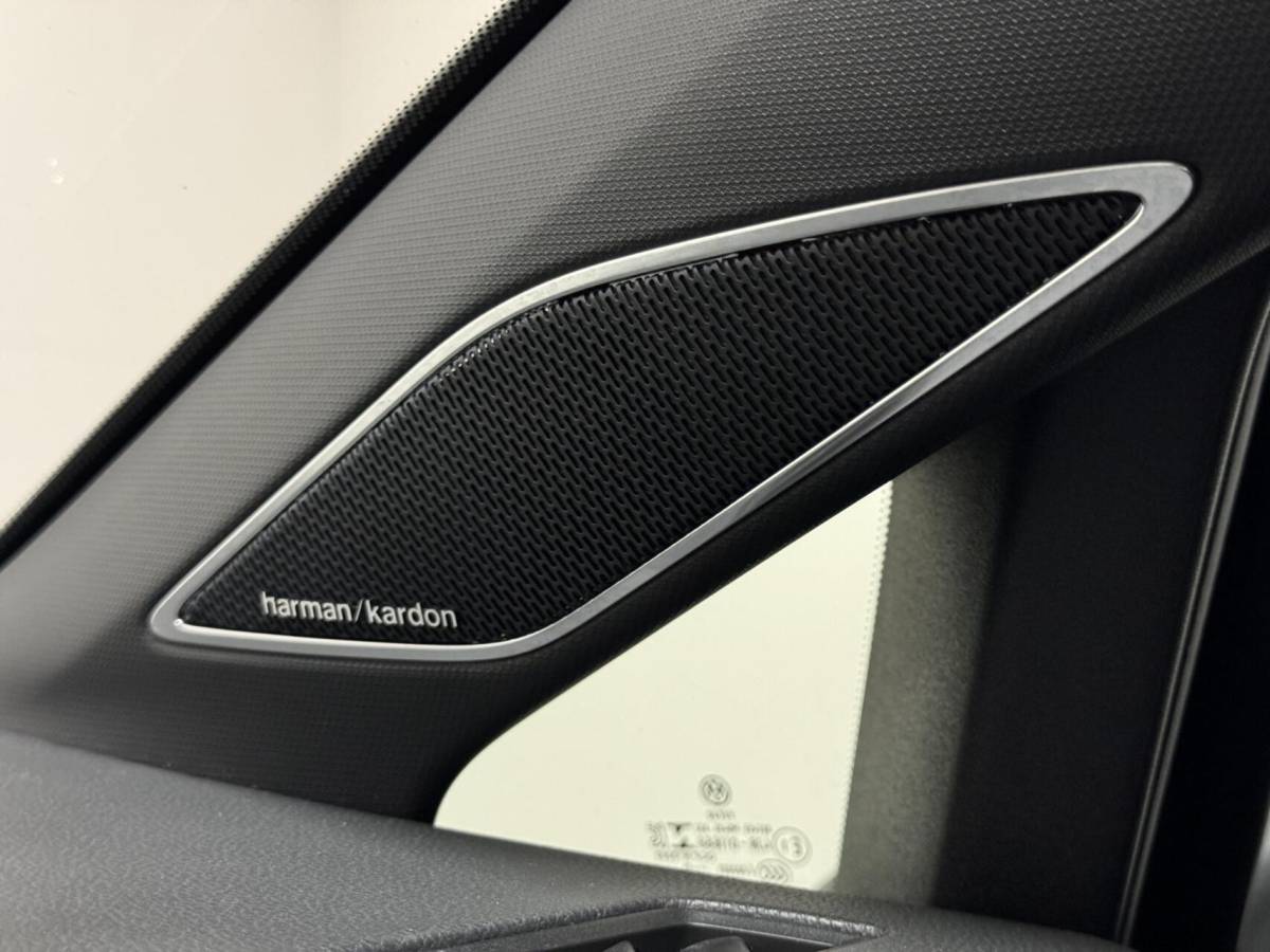 Volkswagen Golf Volkswagen Golf 2.0 TSI GTI Pano HUD H/K Sfeer Camera Carplay