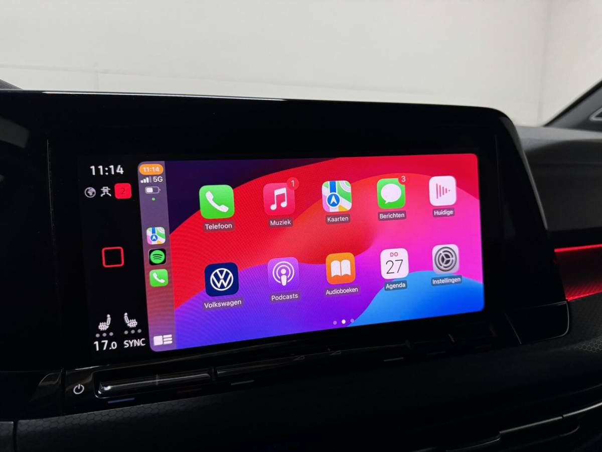 Volkswagen Golf Volkswagen Golf 2.0 TSI GTI Pano HUD H/K Sfeer Camera Carplay