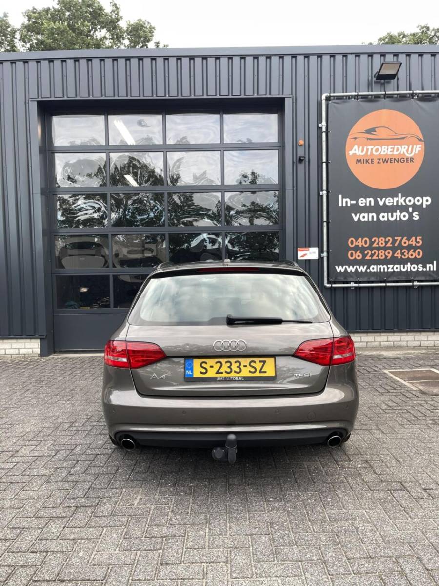 Audi A4 Audi A4 Avant 1.8 TFSI Pro Line LEER|NAVIGATIE|TREKHAAK|CRUISE CONTROL|CLIMATE AIRCO|STOELVERWARMING