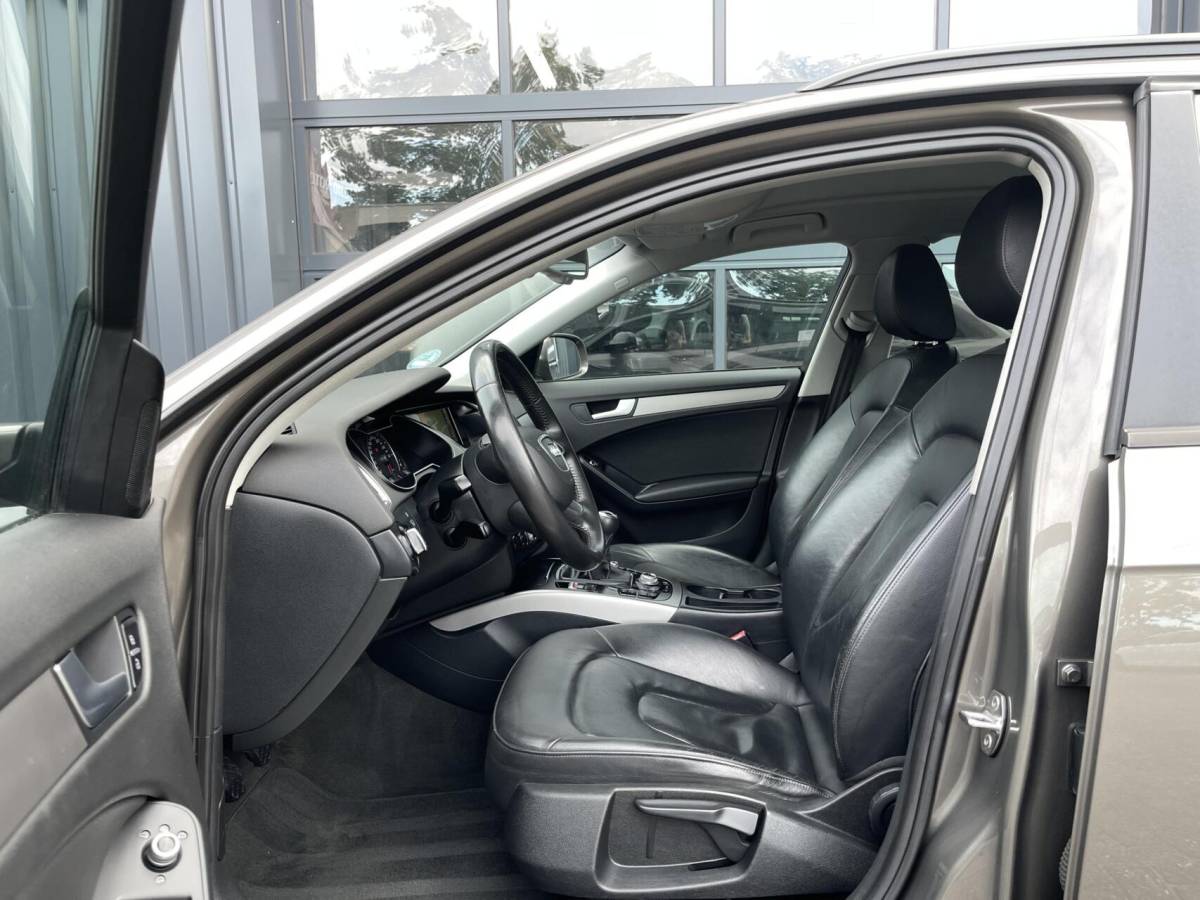 Audi A4 Audi A4 Avant 1.8 TFSI Pro Line LEER|NAVIGATIE|TREKHAAK|CRUISE CONTROL|CLIMATE AIRCO|STOELVERWARMING