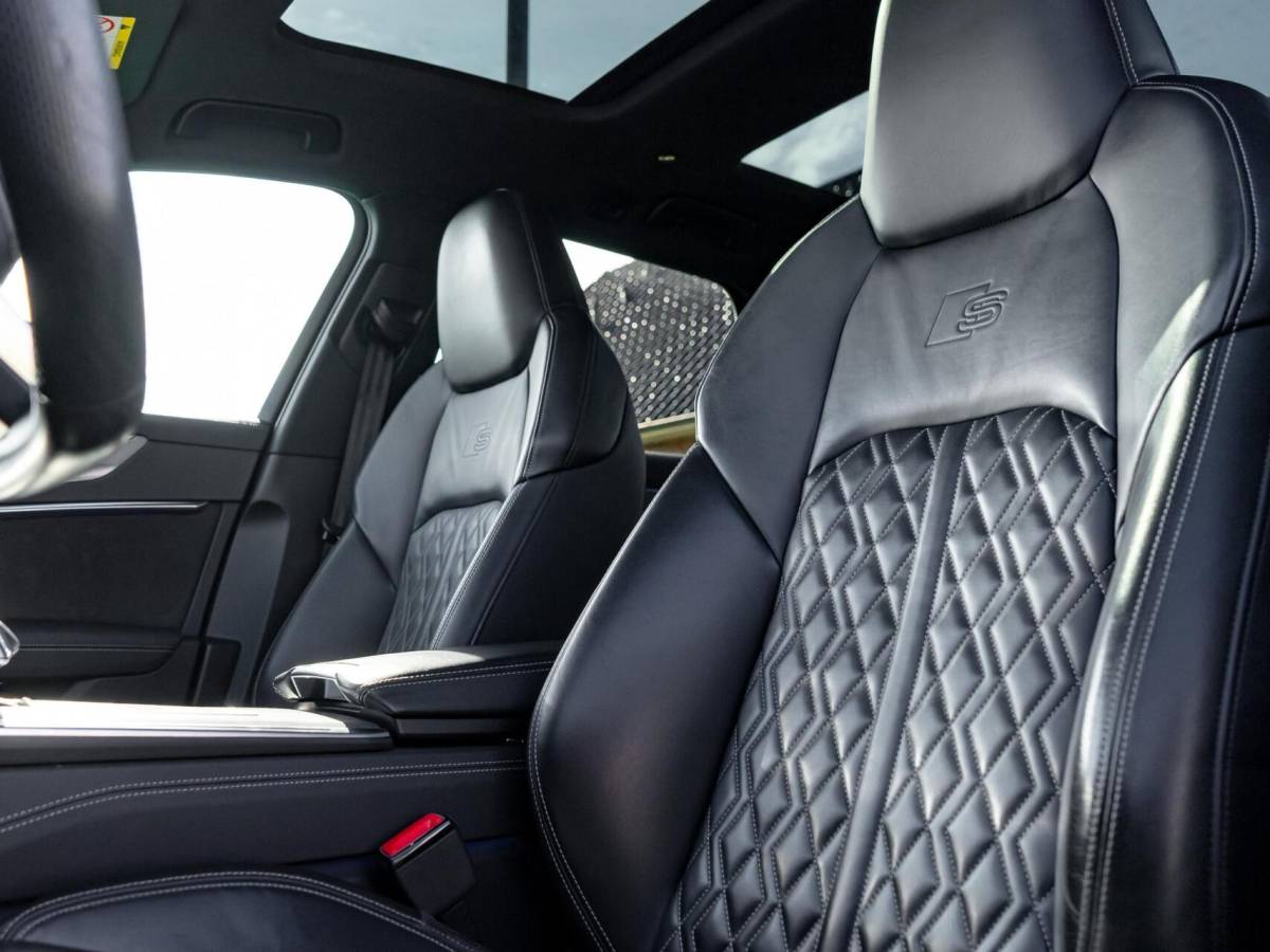 Audi A6 Audi A6 Avant S6 TDI quattro|Panoramadak|B&O|Camera 360°|Sportstoelen|Sportstuur|Trekhaak|Stoelverw.|Achterbank verw.|Head up|Keyless|Dodehoek assis.
