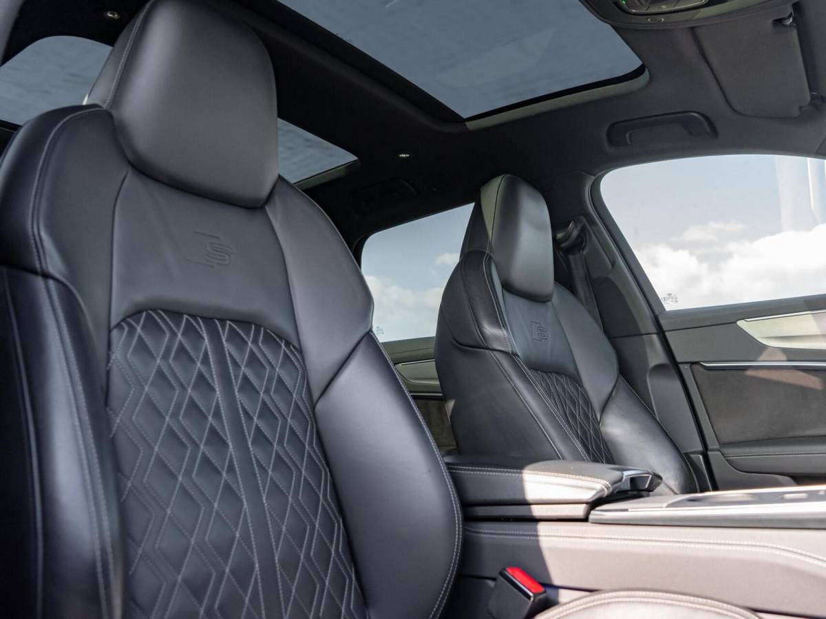 Audi A6 Audi A6 Avant S6 TDI quattro|Panoramadak|B&O|Camera 360°|Sportstoelen|Sportstuur|Trekhaak|Stoelverw.|Achterbank verw.|Head up|Keyless|Dodehoek assis.