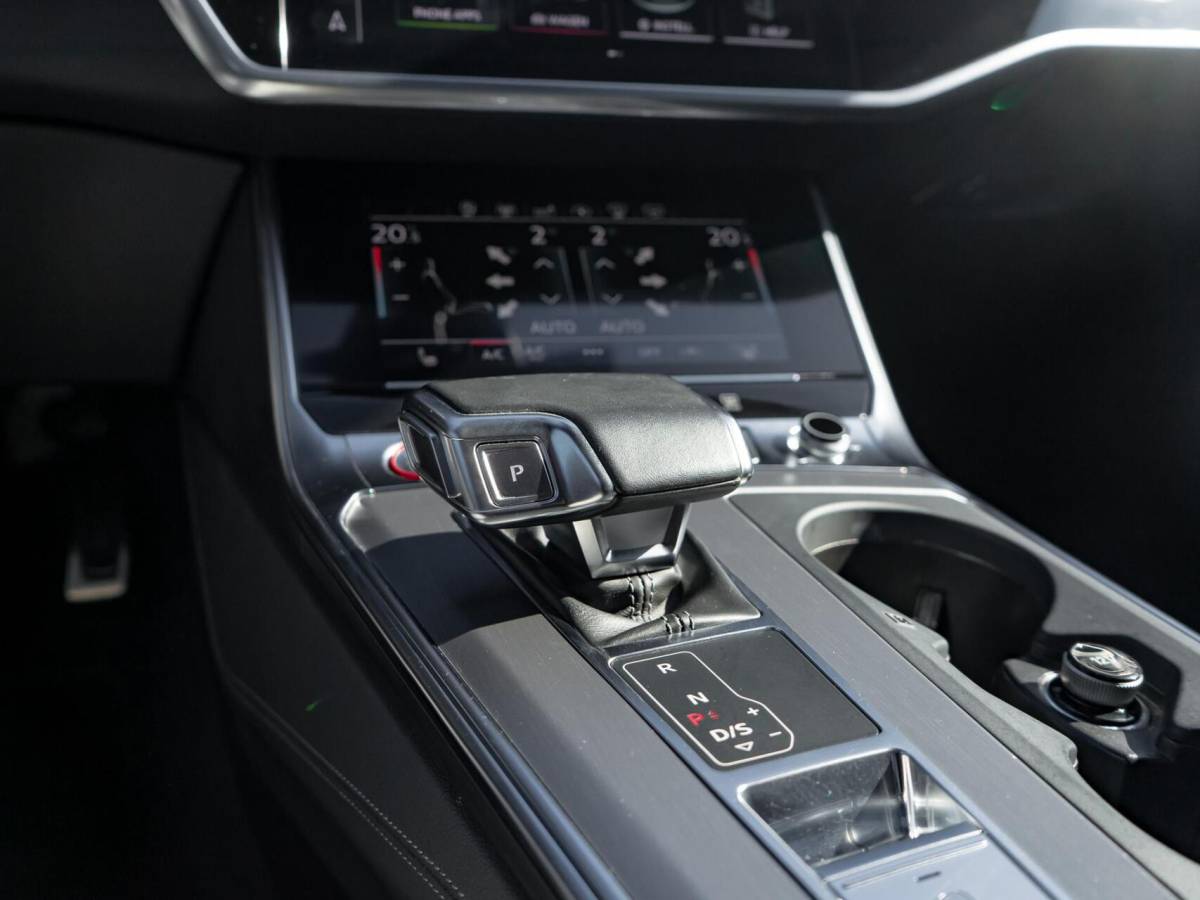 Audi A6 Audi A6 Avant S6 TDI quattro|Panoramadak|B&O|Camera 360°|Sportstoelen|Sportstuur|Trekhaak|Stoelverw.|Achterbank verw.|Head up|Keyless|Dodehoek assis.