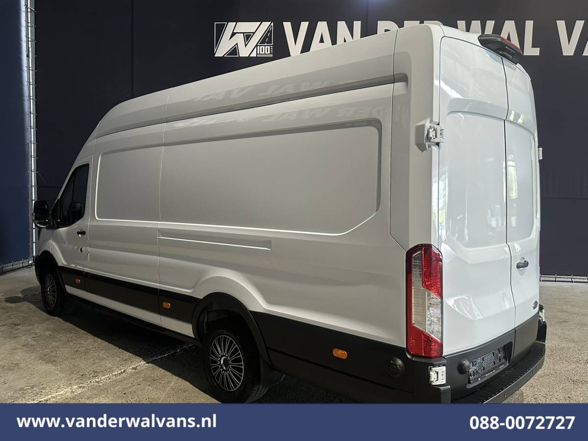 Ford Transit Ford Transit 2.0 TDCI 130pk L4H3 Euro6 Airco | Camera | Cruisecontrol | Verwarmde voorruit | Parkeersensoren, Bijrijdersbank