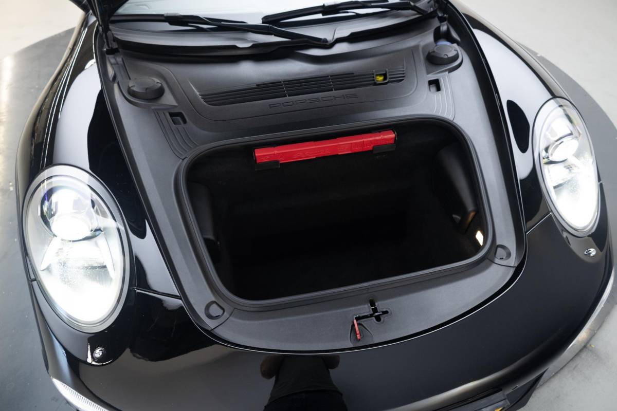 Porsche 911 Porsche 911 3.4 Targa 4 | 20 Inch |