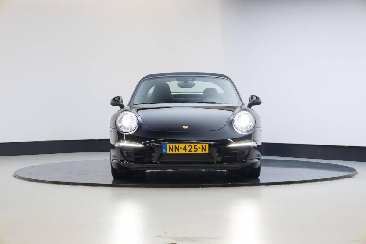 Porsche 911 Porsche 911 3.4 Targa 4 | 20 Inch |