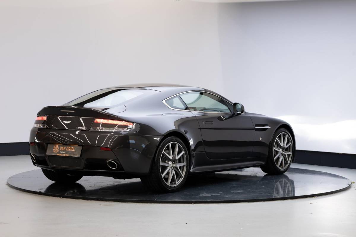 Aston Martin V8 Vantage Aston Martin V8 Vantage 4.7 V8 S Sportshift | 436 PK |