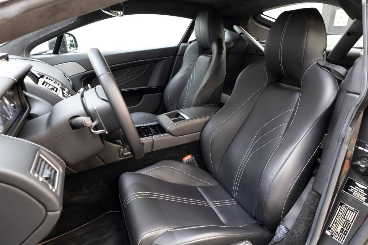 Aston Martin V8 Vantage Aston Martin V8 Vantage 4.7 V8 S Sportshift | 436 PK |
