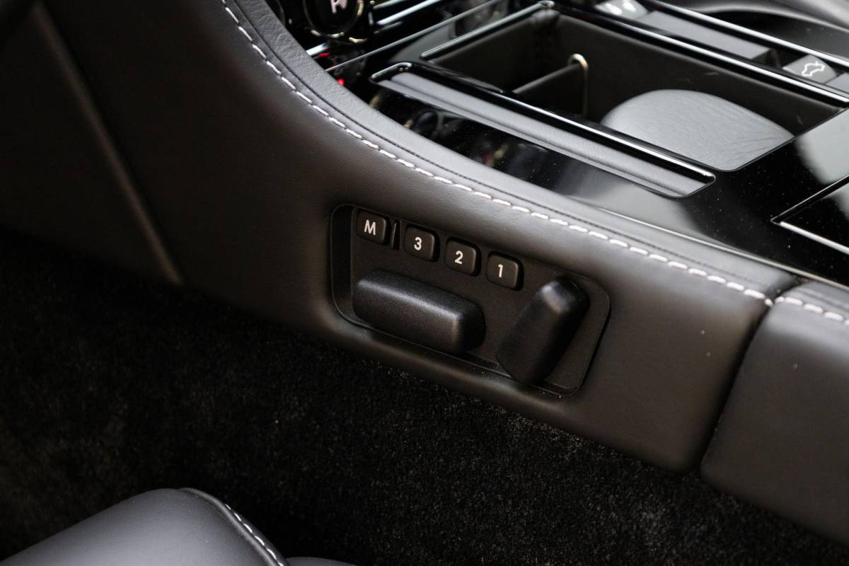 Aston Martin V8 Vantage Aston Martin V8 Vantage 4.7 V8 S Sportshift | 436 PK |