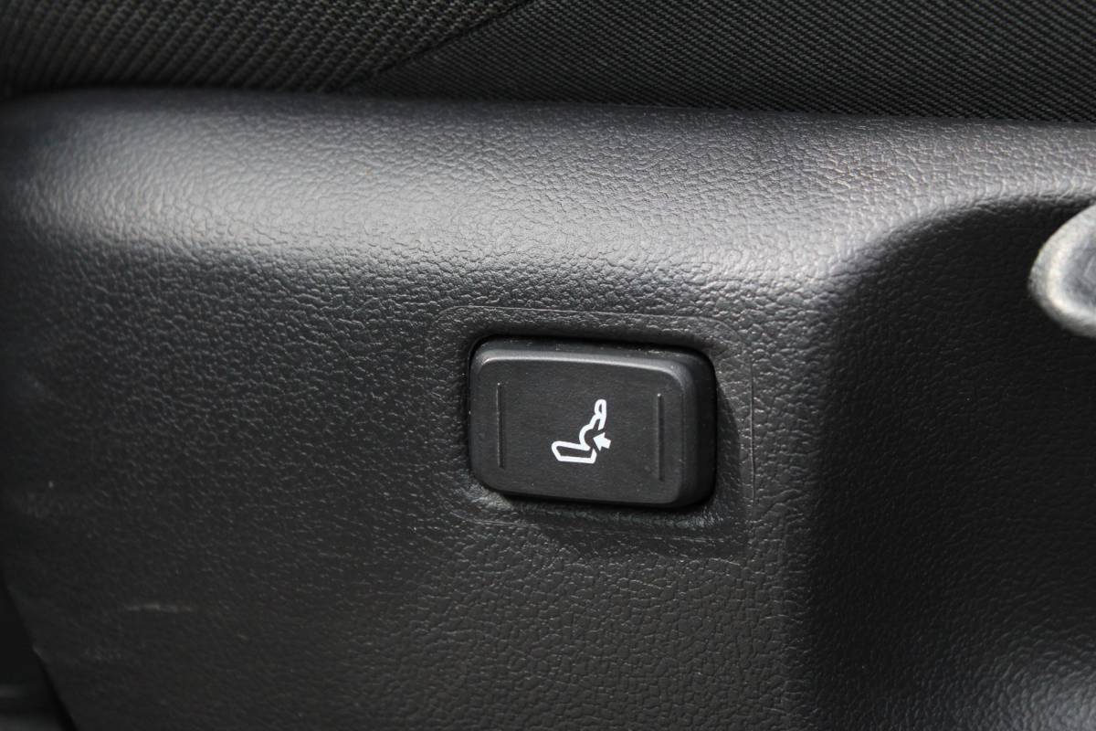 Toyota C-HR Toyota C-HR 2.0 Hybrid Style / Carplay / Stoel/stuurverwarming / Keyless