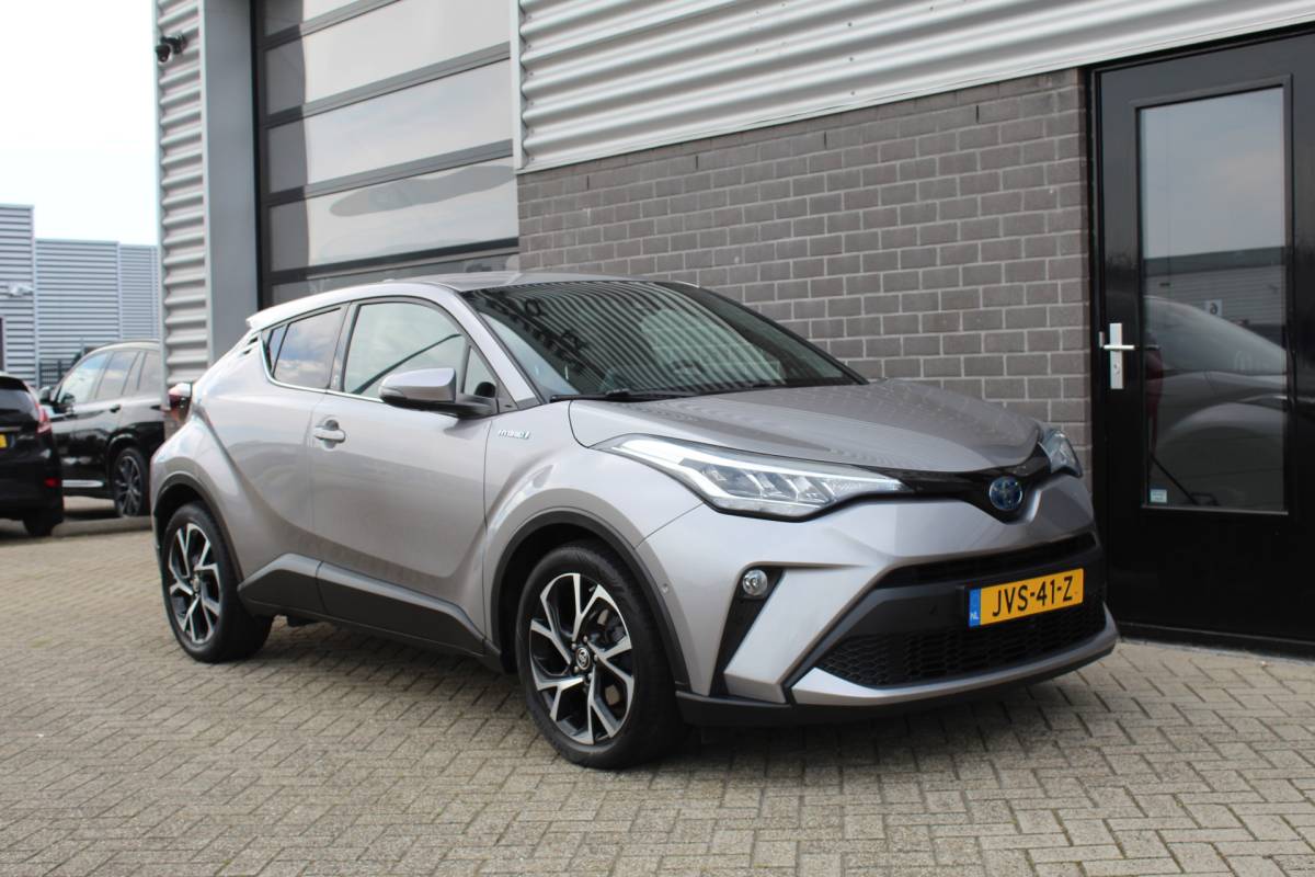 Toyota C-HR Toyota C-HR 2.0 Hybrid Style / Carplay / Stoel/stuurverwarming / Keyless