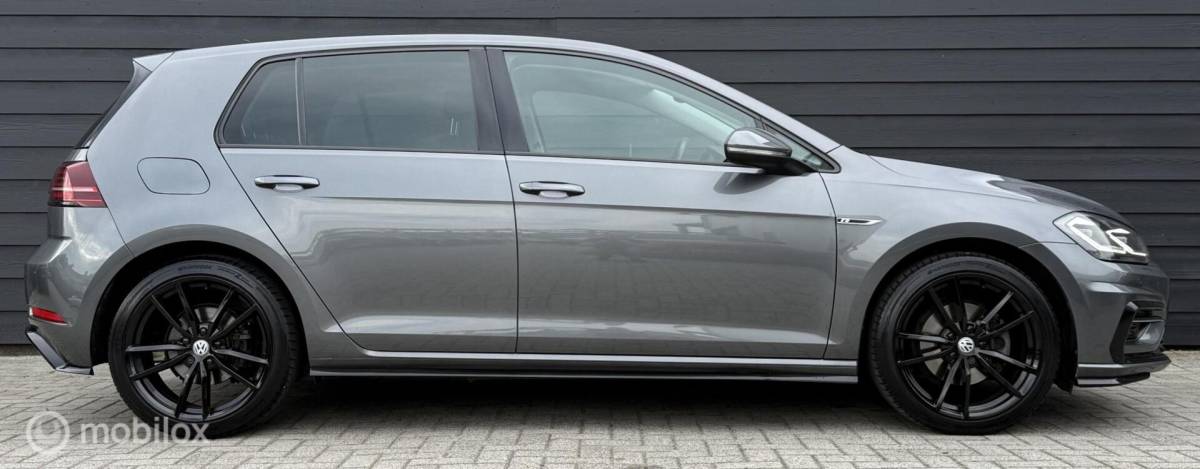 Volkswagen Golf Volkswagen Golf 1.5 TSI Highline DSG R-Line Carplay/Trekhaak/Clima/Cruise