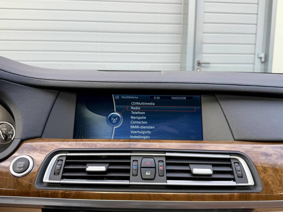 BMW 7 Serie BMW 7-serie 740Li 336pk 6 Cilinder | UNIEK | LAGE KM | NIEUWSTAAT |  Zeer Compleet | Trekhaak Afnb. | Technisch Top Staat |