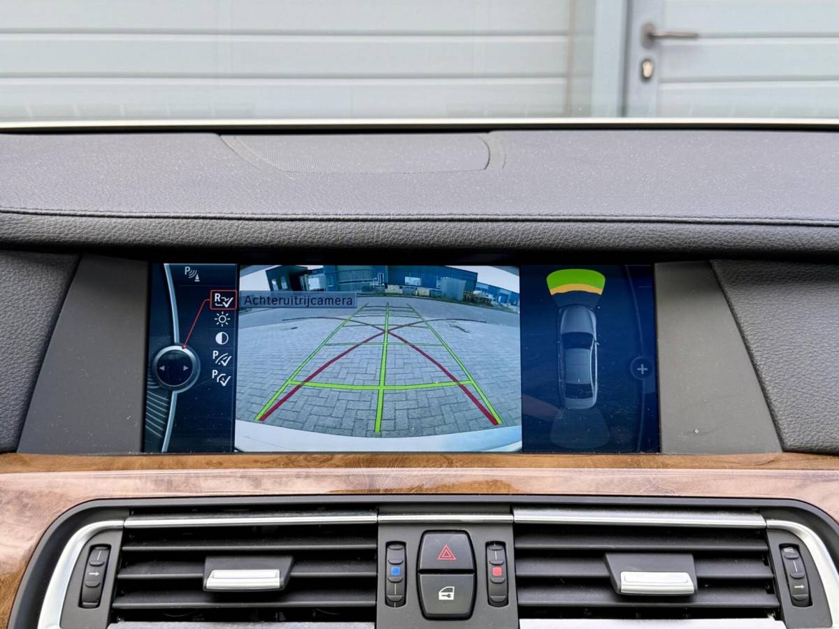 BMW 7 Serie BMW 7-serie 740Li 336pk 6 Cilinder | UNIEK | LAGE KM | NIEUWSTAAT |  Zeer Compleet | Trekhaak Afnb. | Technisch Top Staat |
