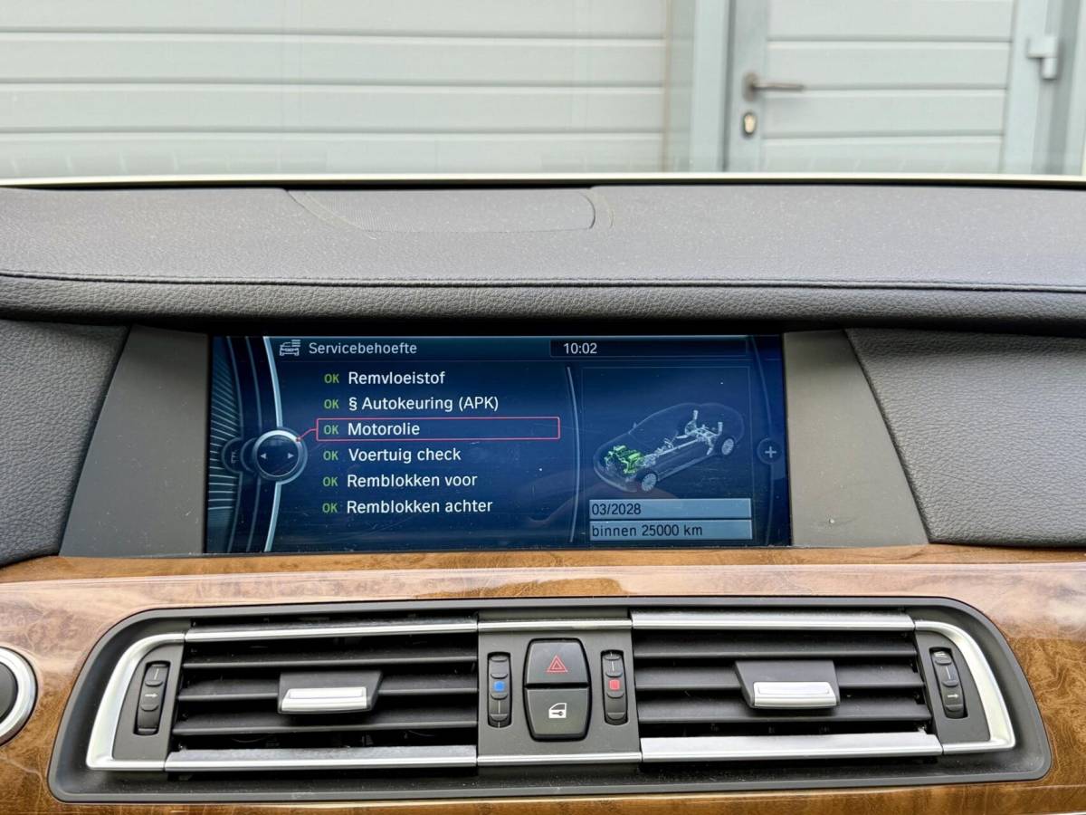 BMW 7 Serie BMW 7-serie 740Li 336pk 6 Cilinder | UNIEK | LAGE KM | NIEUWSTAAT |  Zeer Compleet | Trekhaak Afnb. | Technisch Top Staat |