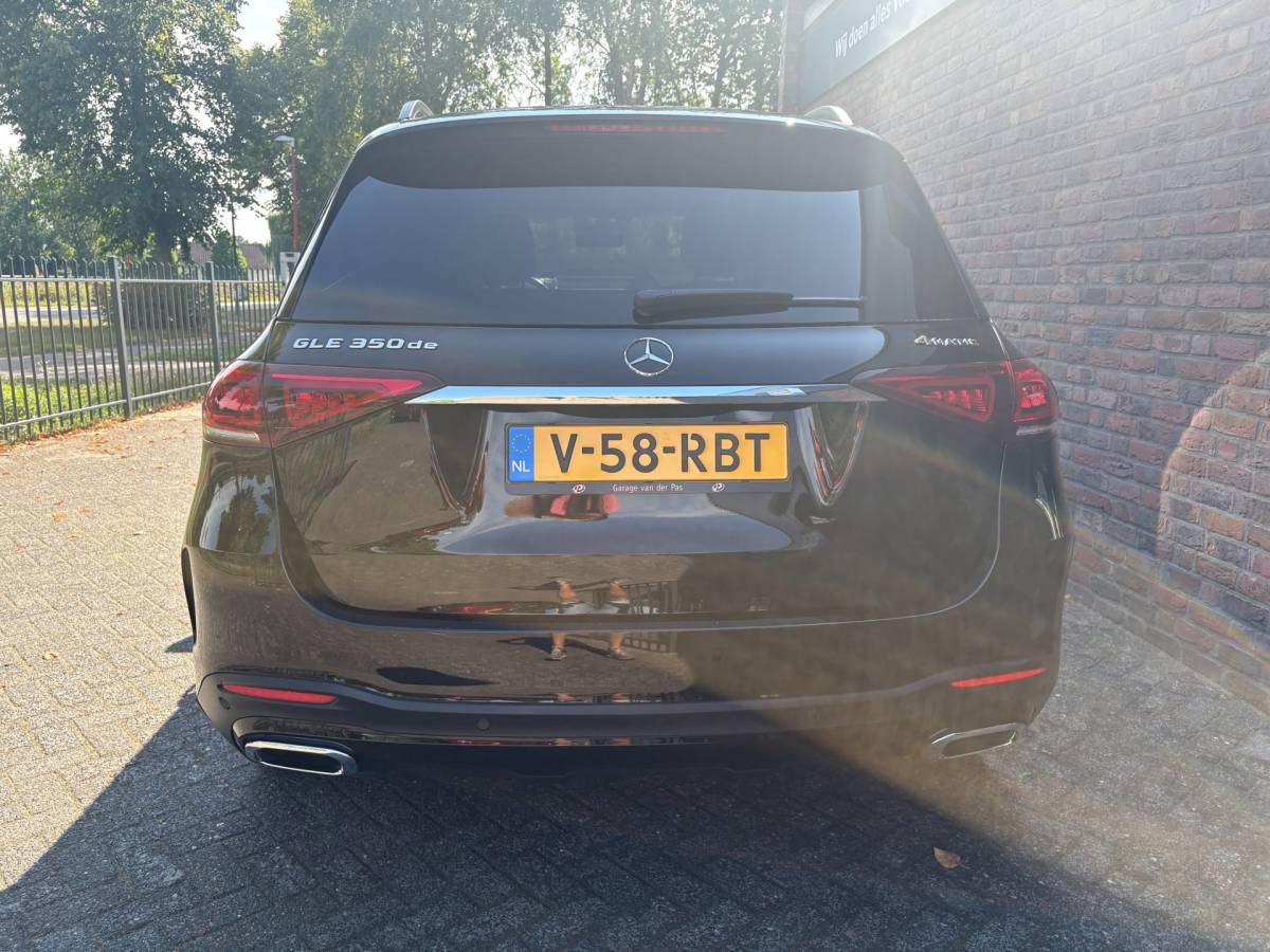 Mercedes-Benz GLE Mercedes-Benz GLE-klasse 350 DE 4MATIC AMG |Grijs Kenteken|Burmester|360 Camera