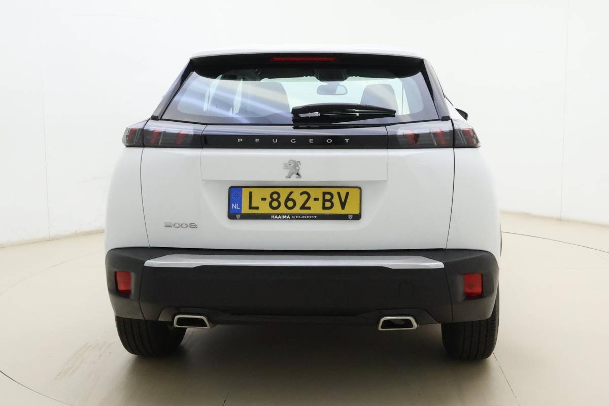 Peugeot 2008 Peugeot 2008 1.2 PureTech Active Pack | Climate Control | Full map navigatie | Apple Carplay/Android Auto | Cruise Control