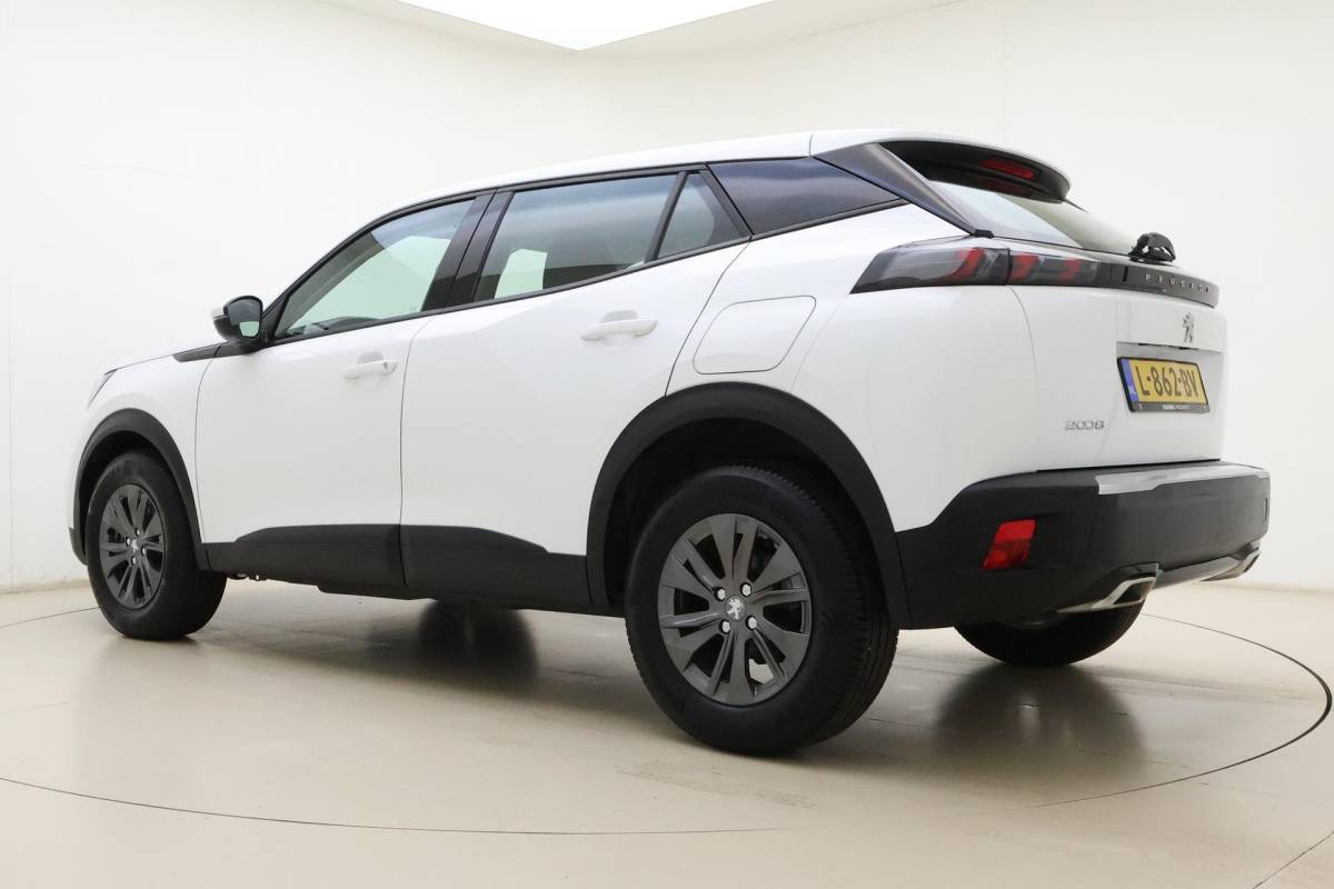 Peugeot 2008 Peugeot 2008 1.2 PureTech Active Pack | Climate Control | Full map navigatie | Apple Carplay/Android Auto | Cruise Control