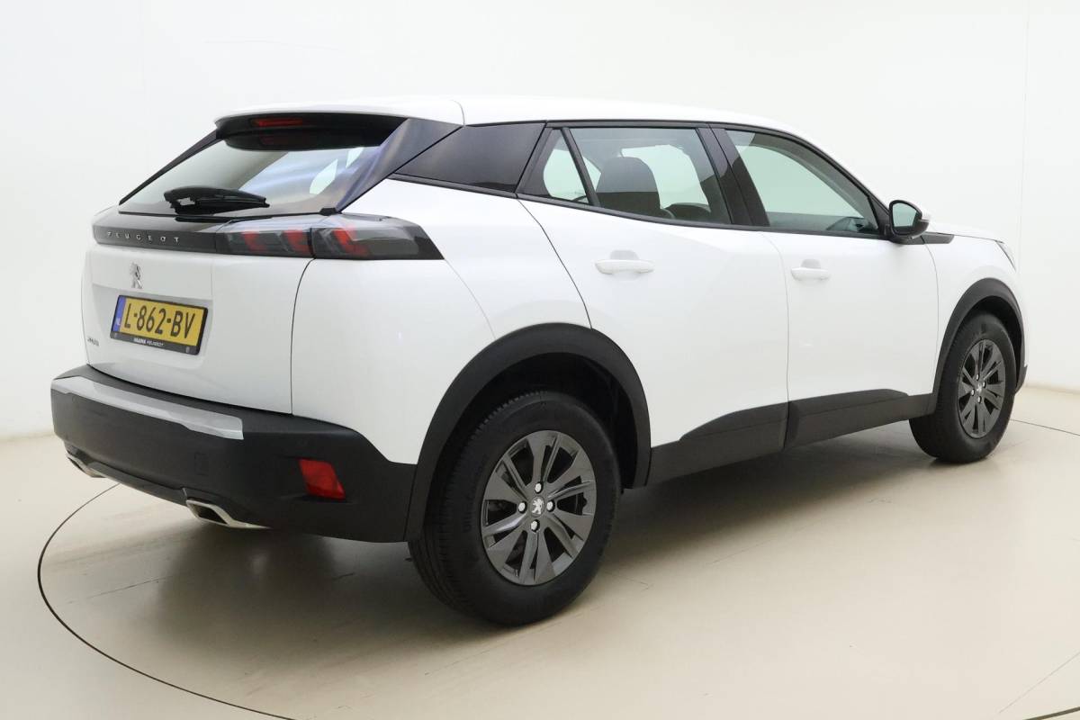 Peugeot 2008 Peugeot 2008 1.2 PureTech Active Pack | Climate Control | Full map navigatie | Apple Carplay/Android Auto | Cruise Control