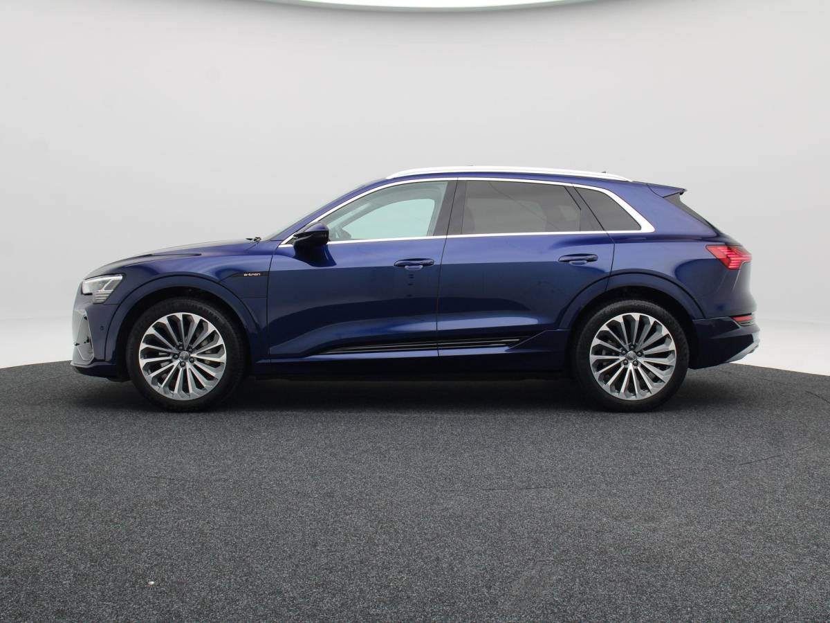 Audi e-tron Audi e-tron 50 quattro S Line 71 kWh 313 Pk | Panoramadak | Trekhaak | Stoelverwarming | Bang & Olufsen | Head UP |Camera | 21 Inch | 81.372 Km !!
