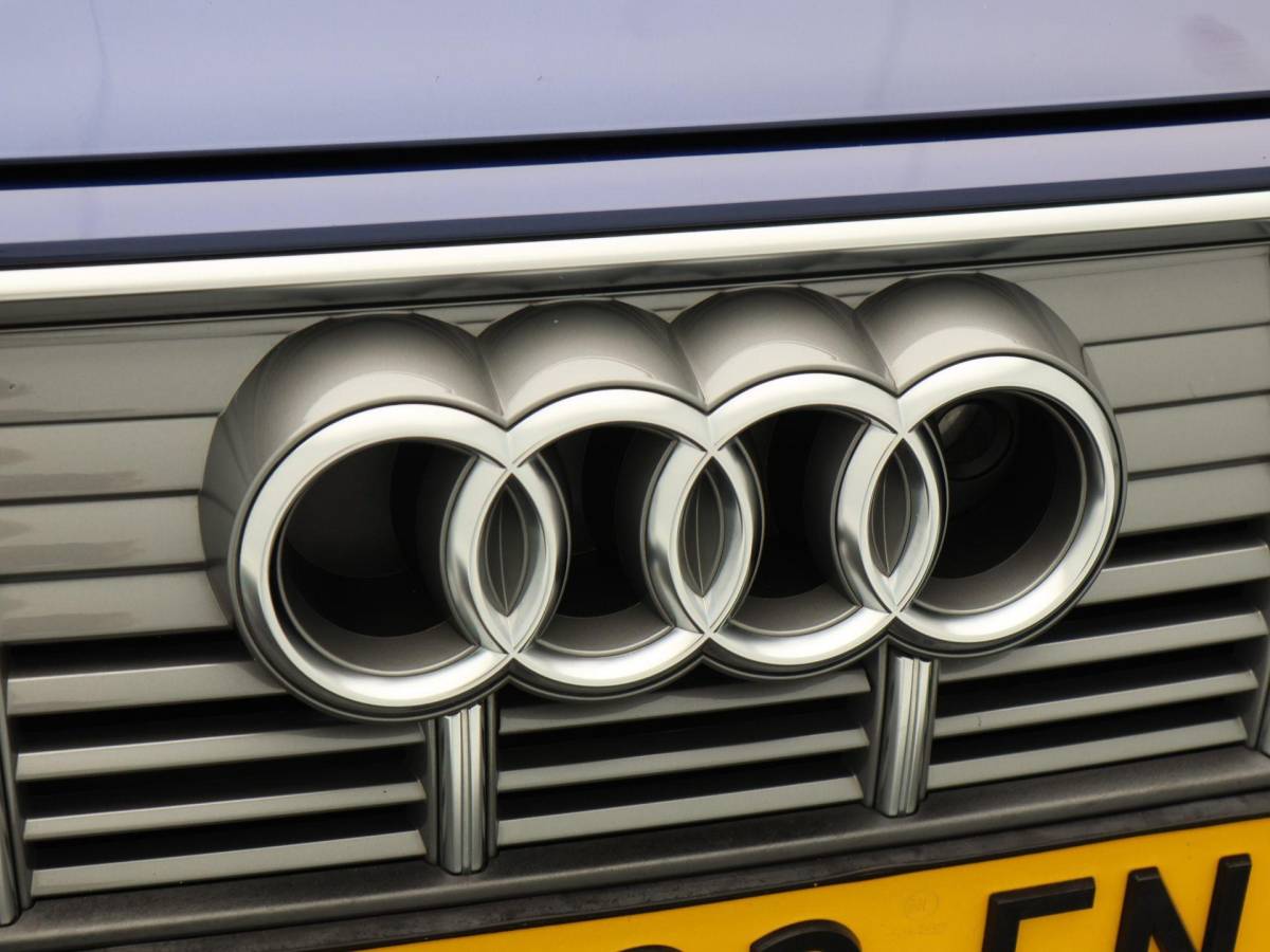 Audi e-tron Audi e-tron 50 quattro S Line 71 kWh 313 Pk | Panoramadak | Trekhaak | Stoelverwarming | Bang & Olufsen | Head UP |Camera | 21 Inch | 81.372 Km !!