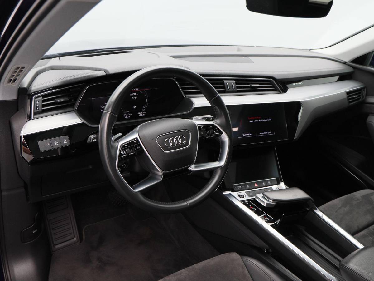 Audi e-tron Audi e-tron 50 quattro S Line 71 kWh 313 Pk | Panoramadak | Trekhaak | Stoelverwarming | Bang & Olufsen | Head UP |Camera | 21 Inch | 81.372 Km !!