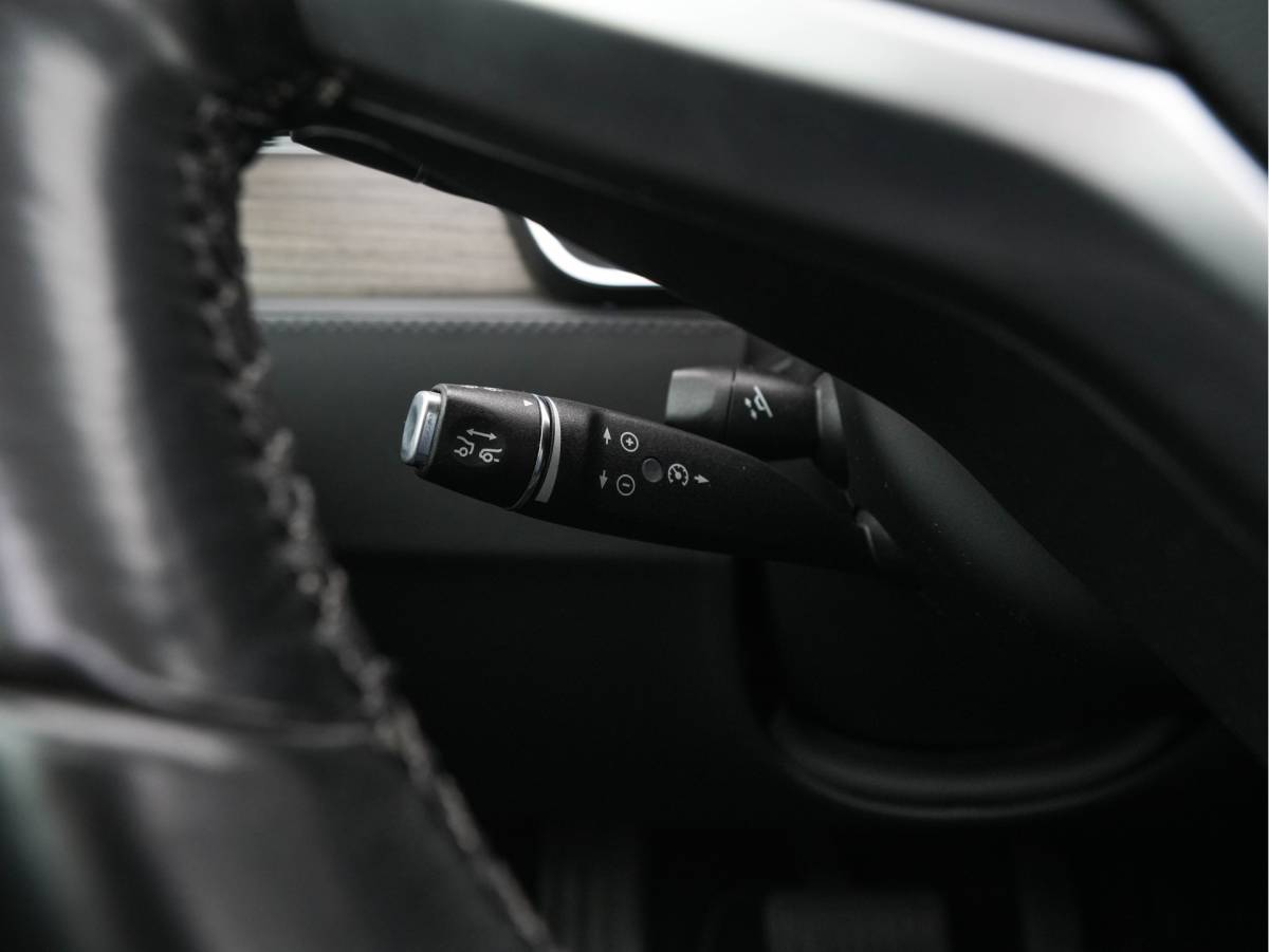 Tesla Model S Tesla Model S 85 Base [3-Fase-11kW] {SoH-85%} *PANO | AUTO-PILOT | LEATHER | XENON | NAVI-FULLMAP | KEYLESS | MEMORY-PACK | HEATED-COMFORTSEATS | DIGI-COCKPIT | 19″ALU*