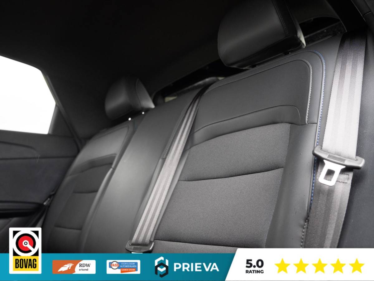 MG MG4 MG 4 Luxury 64 kWh