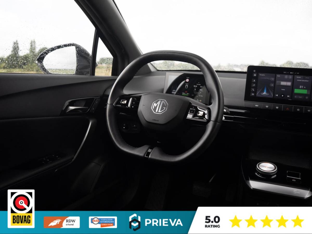 MG MG4 MG 4 Luxury 64 kWh