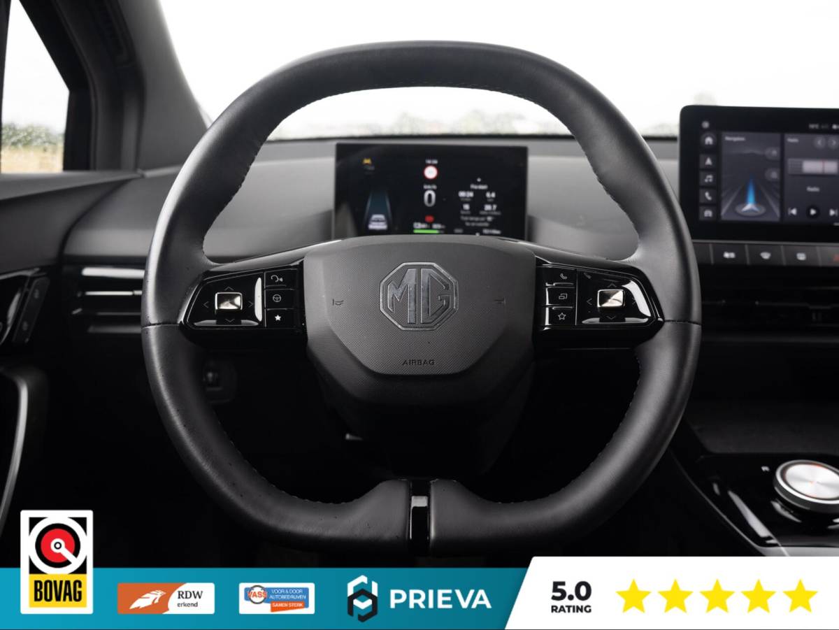 MG MG4 MG 4 Luxury 64 kWh