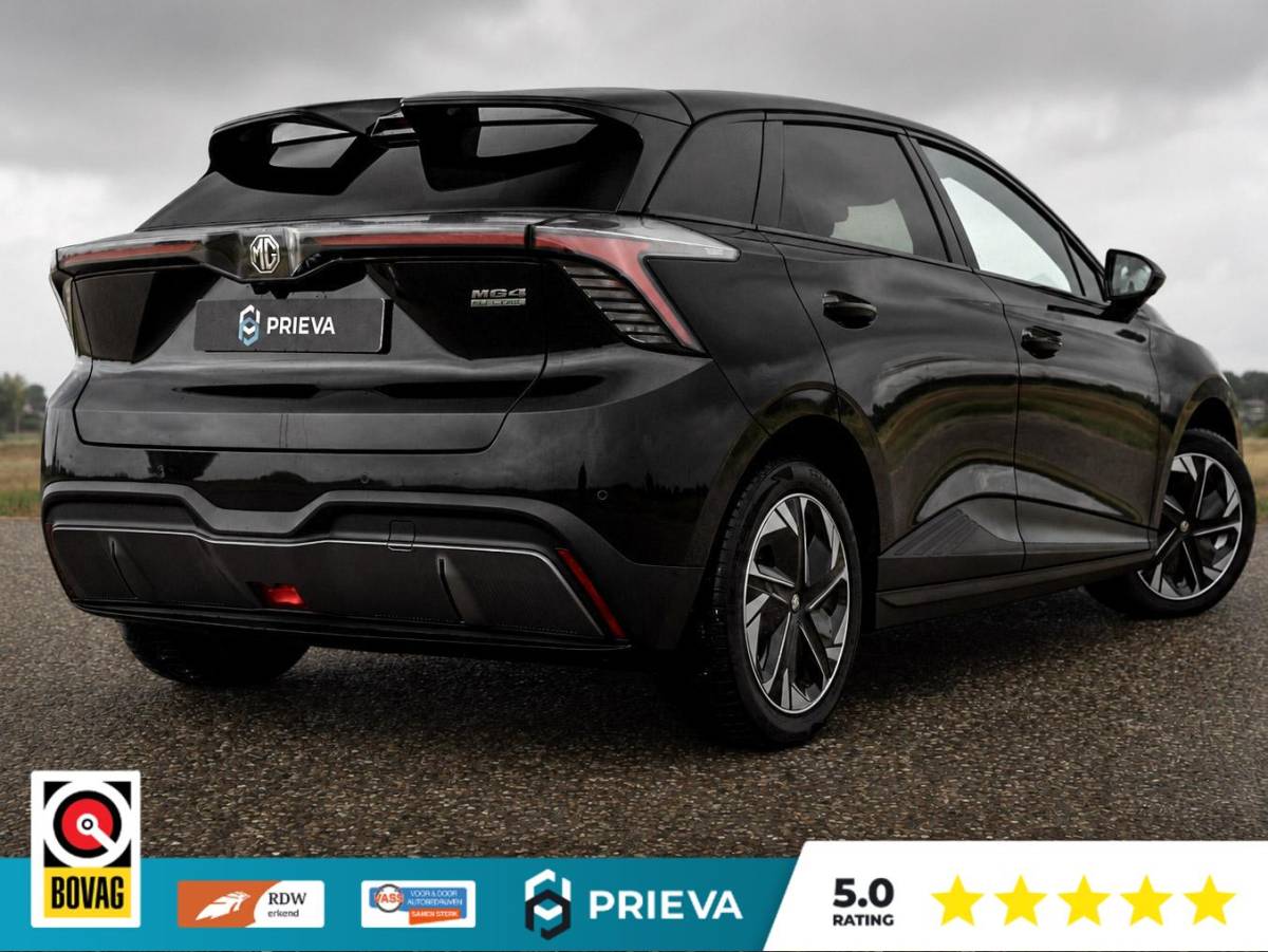 MG MG4 MG 4 Luxury 64 kWh