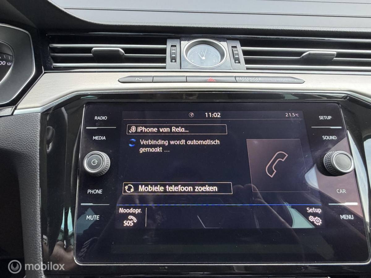 Volkswagen Passat Volkswagen Passat Variant 1.4 TSI GTE VOLLEER*MASSAGE*PDC*19INCH