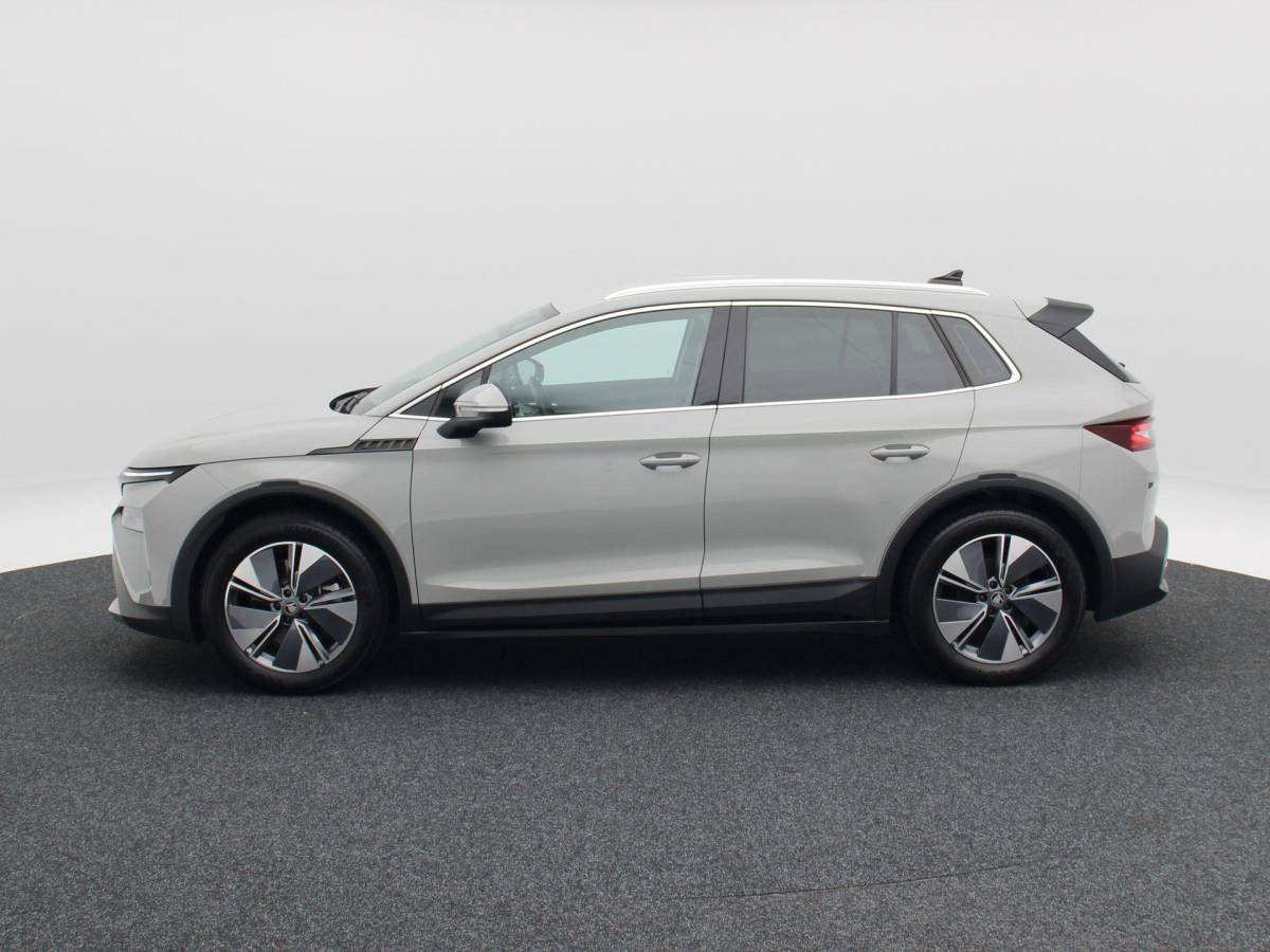 Škoda Elroq Skoda Elroq 85 286 Pk Business Edition | Stoel/Stuurverwarming | Camera | Half Leer | Navigatie | Trekhaak | 19 Inch | 53.345 Km !!