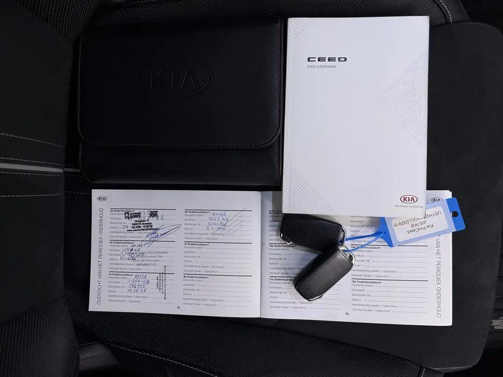 Kia ProCeed Kia ProCeed 1.4 T-GDI GT-PlusLine Pano Acc Clima Carplay NAP