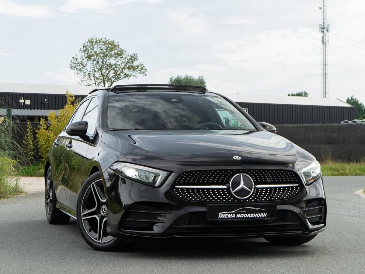 Mercedes-Benz A-Klasse Mercedes A-klasse 200 Premium Plus|Panoramadak|AMG Pakket|Night pakket|Stoelverwarming|Sfeerverlichting|Lane assist|