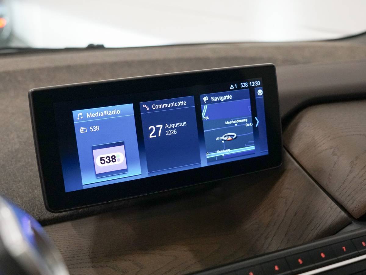 BMW i3 BMW i3 S iPerformance 94Ah  Schuifdak | ACC | Leder